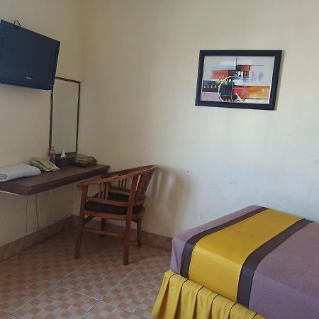 Al-Badar Hotel Syariah Makassar Bagian luar foto