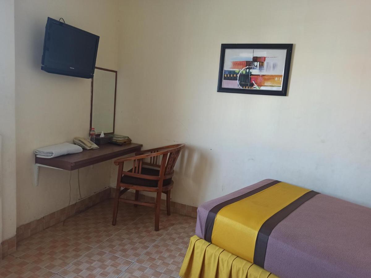 Al-Badar Hotel Syariah Makassar Bagian luar foto