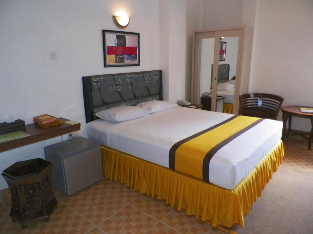 Al-Badar Hotel Syariah Makassar Bagian luar foto